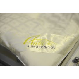 Aumore Wool Quilt Diamond Queen Size